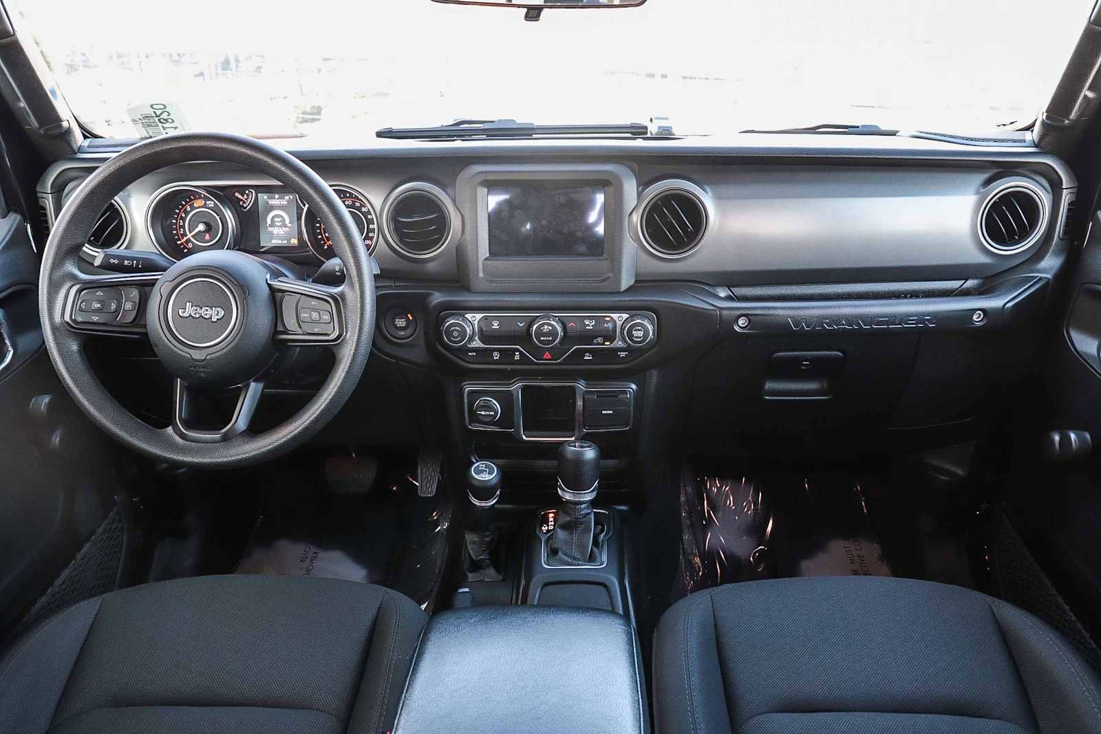 Used 2022 Jeep Wrangler Unlimited Sport image 12