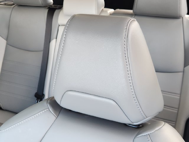 Used 2023 Toyota RAV4 XLE Premium FWD image 24