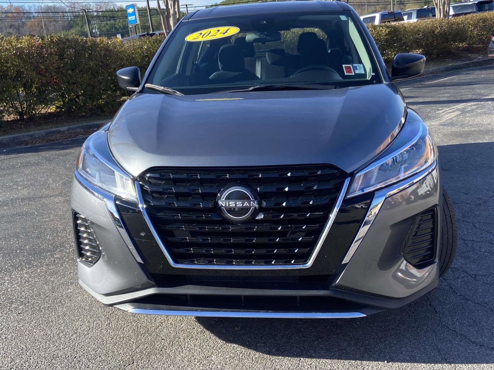 Used 2024 Nissan Kicks S image 24