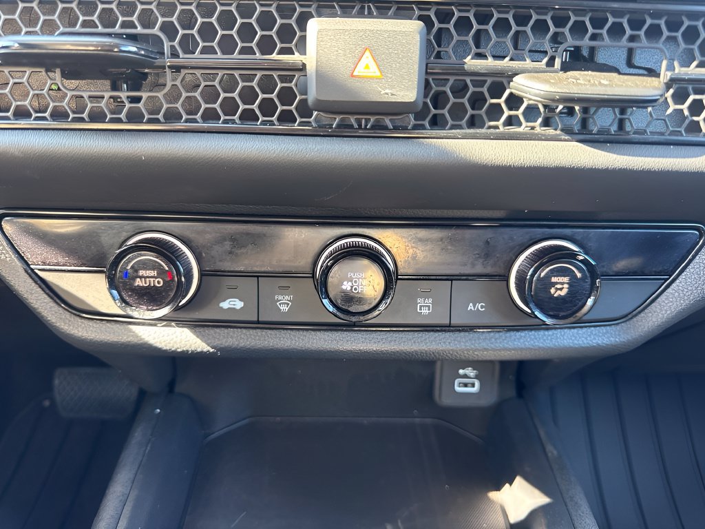Used 2025 Honda HR-V LX image 19