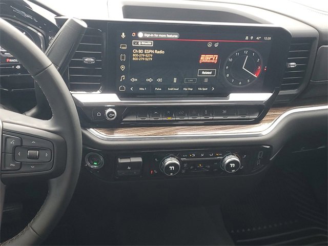 Used 2025 GMC Sierra 1500 Elevation image 14