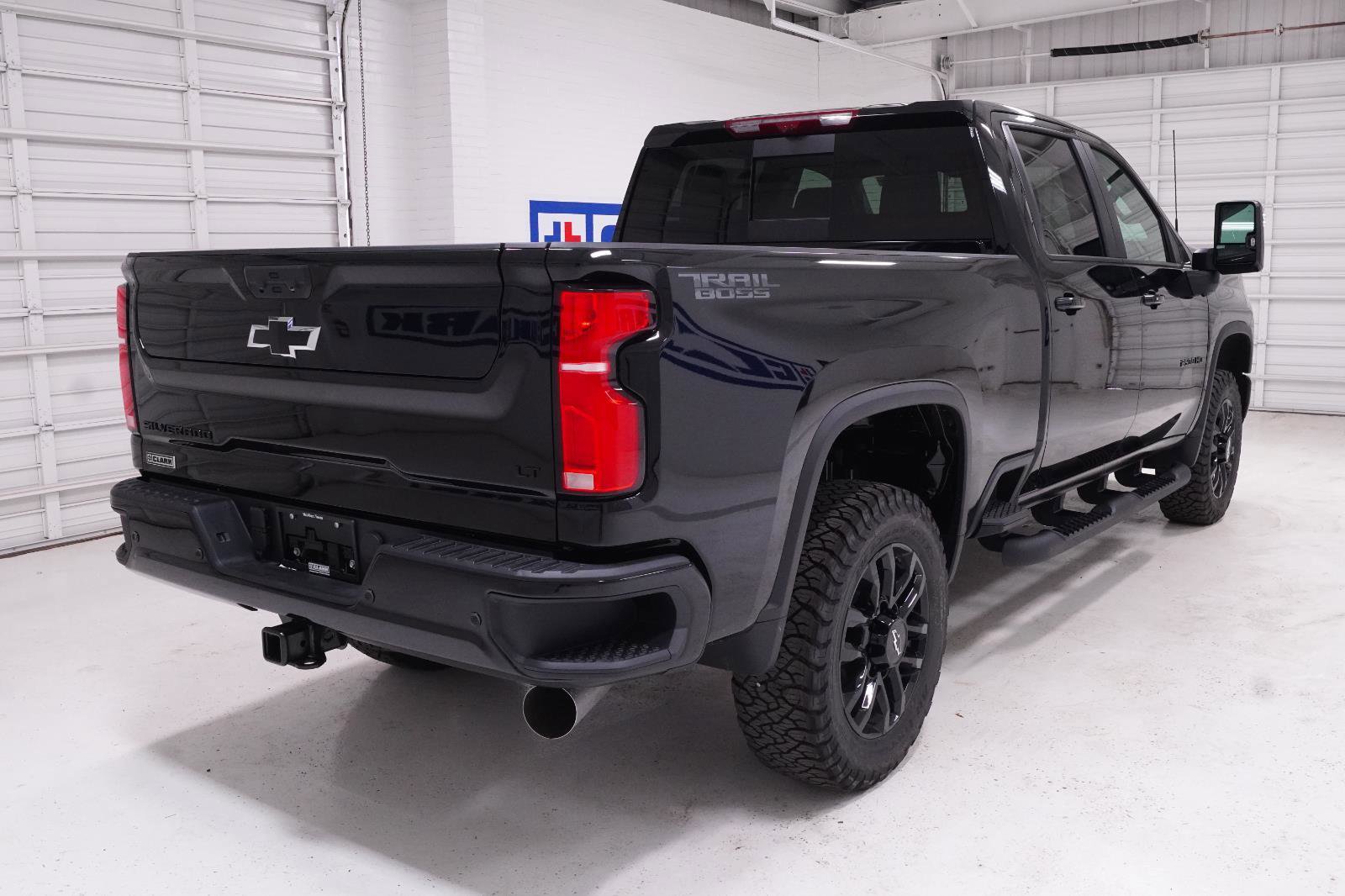 New 2026 Chevrolet Silverado 2500 LT w/ Trail Boss Package AWD/4WD image 5