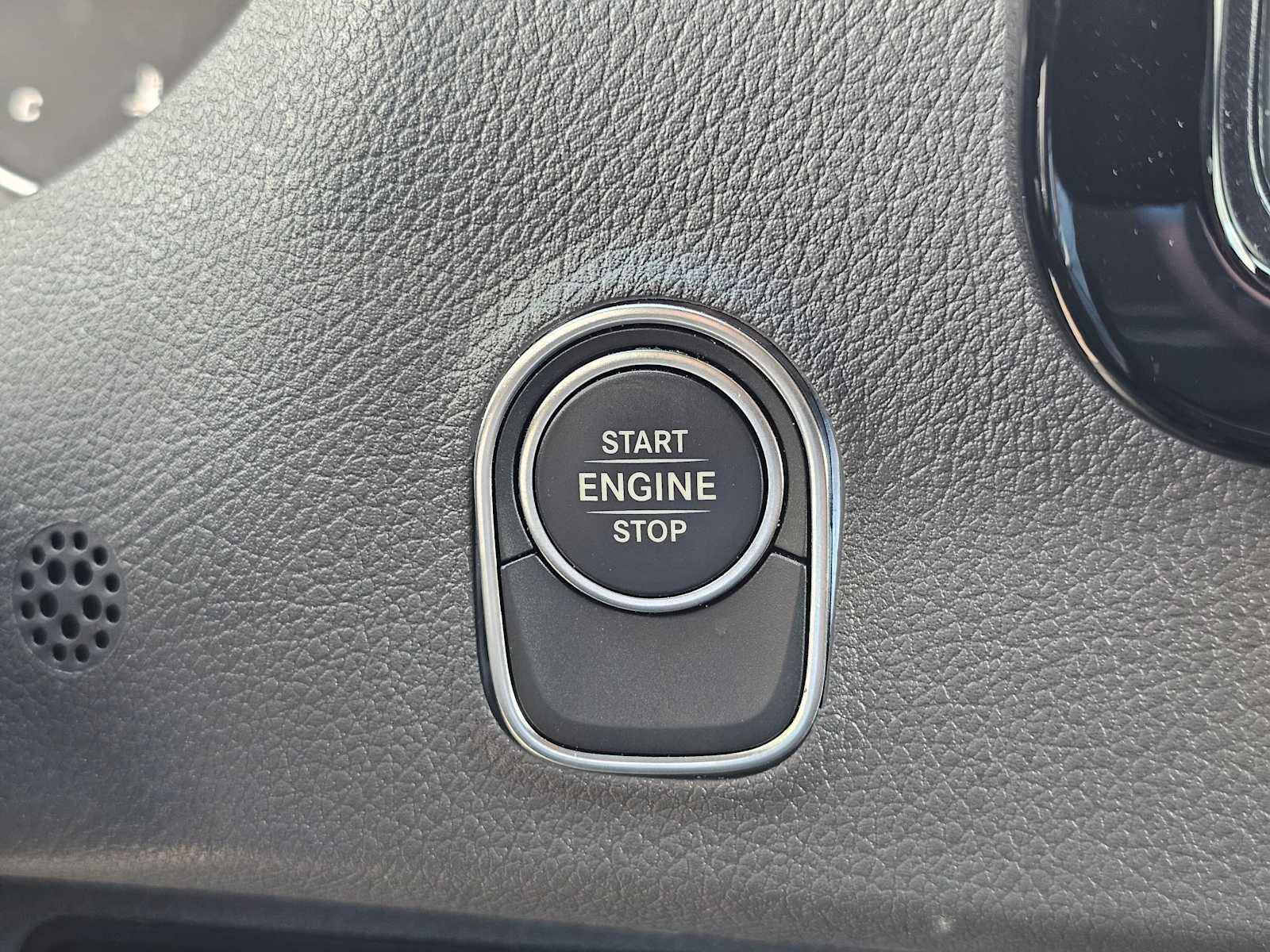 Used 2025 Mercedes-Benz Sprinter 2500 image 31