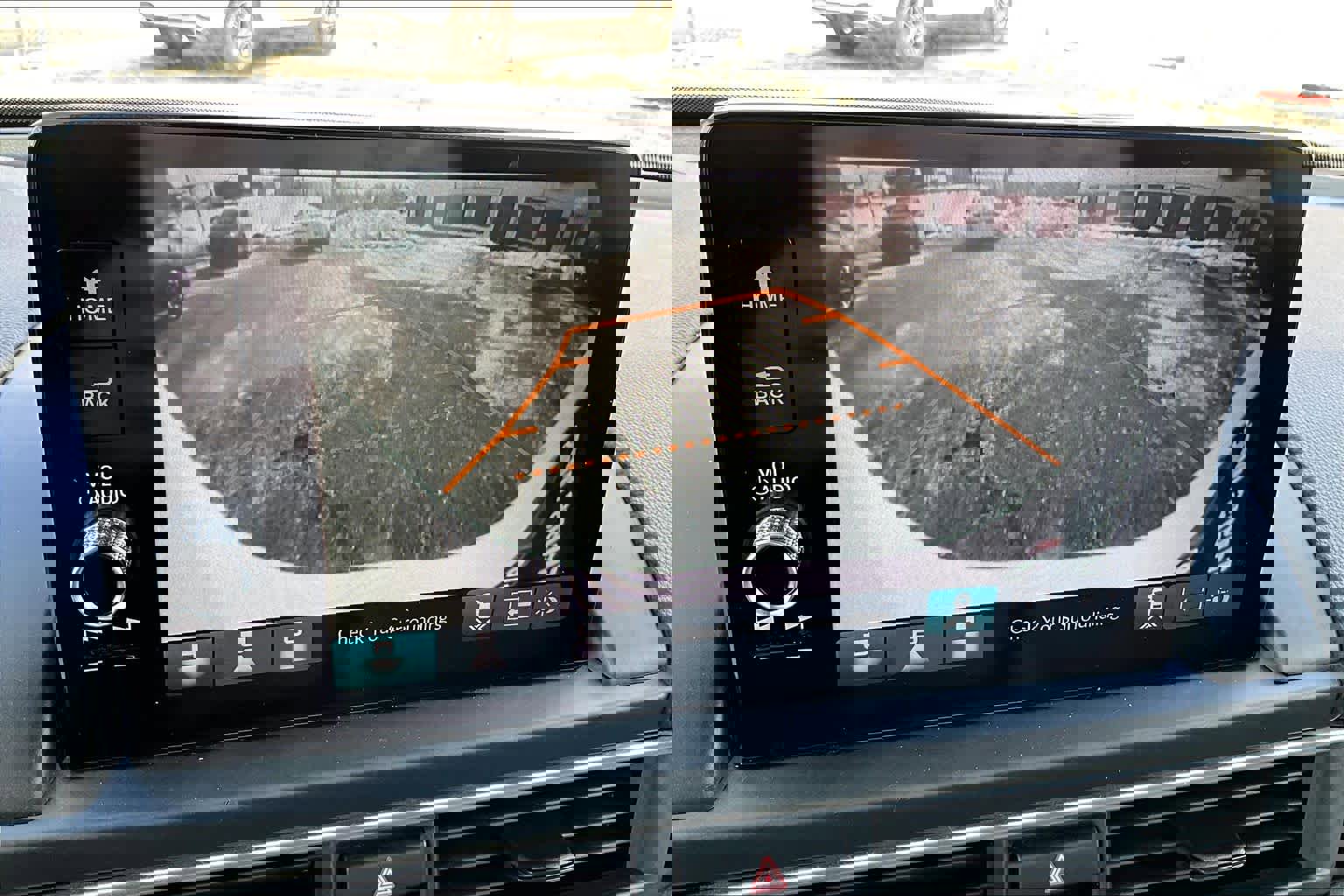 Used 2023 Honda Pilot Touring image 27