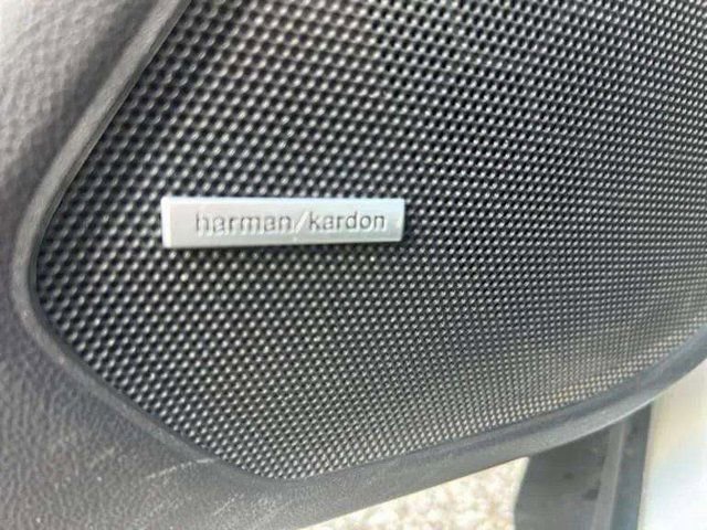 Used 2018 Subaru Outback 3.6R Touring w/ Popular Package #3 image 18