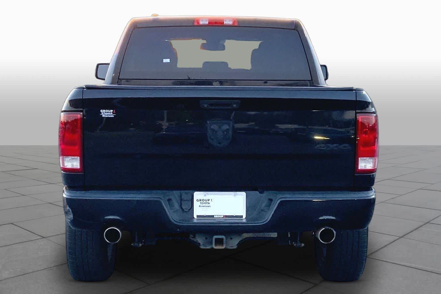 Used 2015 RAM 1500 Express AWD/4WD image 5