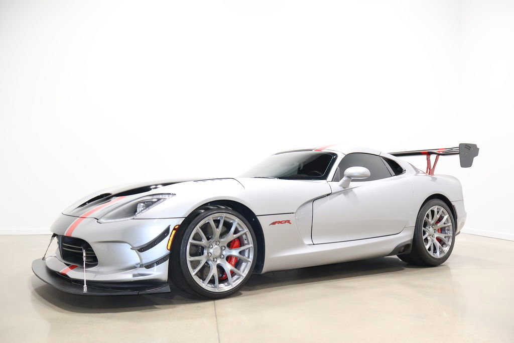 Used 2017 Dodge Viper GTC w/ ACR Package image 3