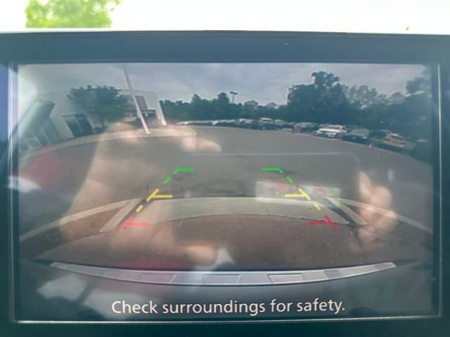 Used 2022 Nissan Rogue SV image 17