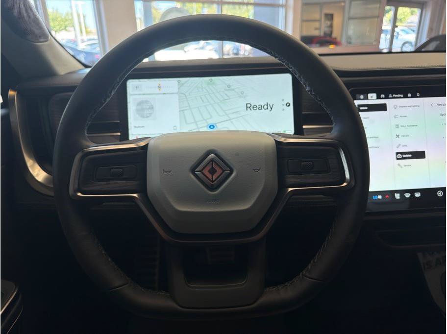 Used 2024 Rivian R1S Launch Edition AWD/4WD image 15