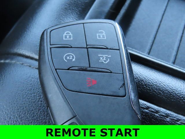 Used 2024 GMC Yukon SLE image 36