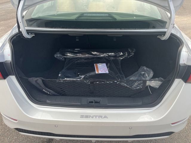 New 2025 Nissan Sentra SV w/ SV Premium Package FWD image 20
