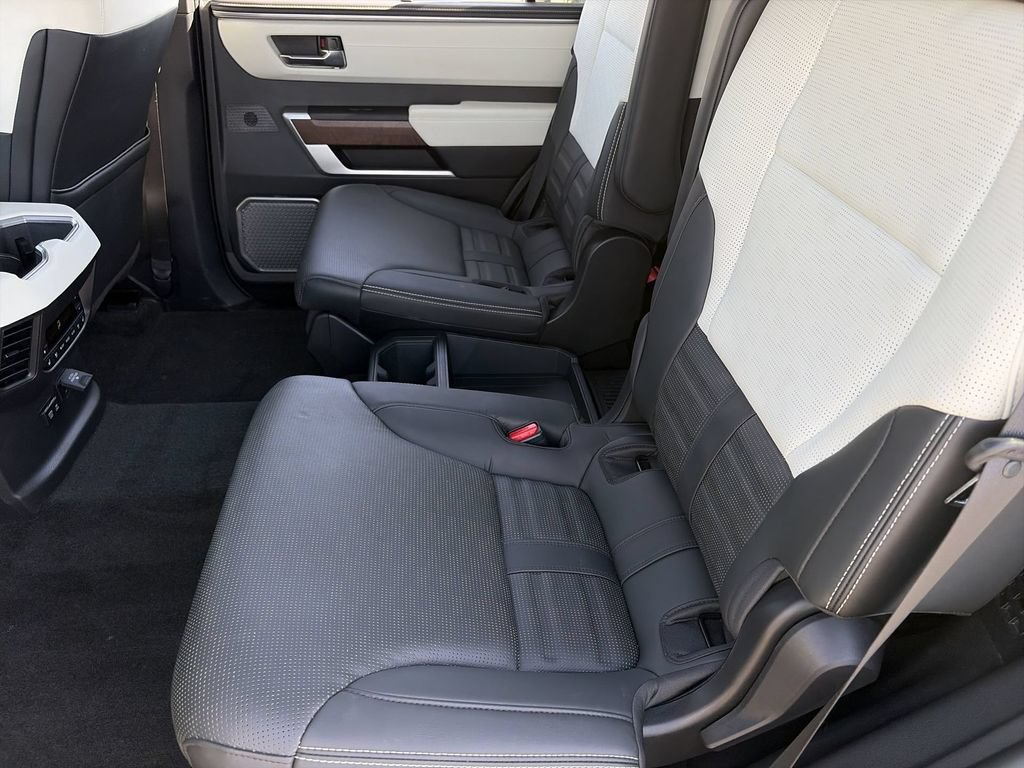 Used 2024 Toyota Sequoia Capstone AWD/4WD image 32