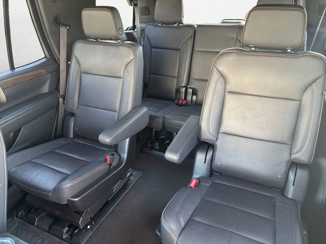 Used 2023 Chevrolet Tahoe High Country w/ Advanced Technology Package image 13