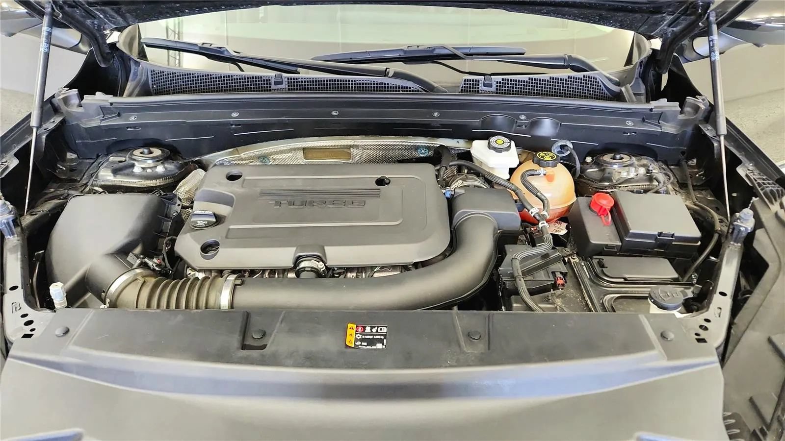 Used 2024 Buick Envision Preferred AWD/4WD image 40
