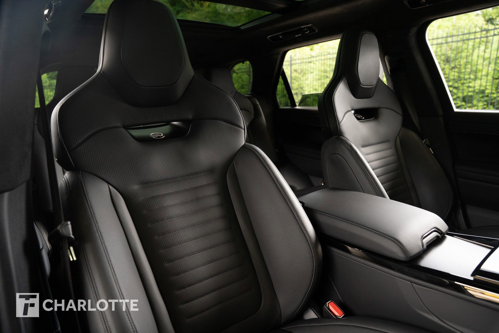 Used 2024 Land Rover Range Rover Sport SV Edition One Carbon Bronze image 29