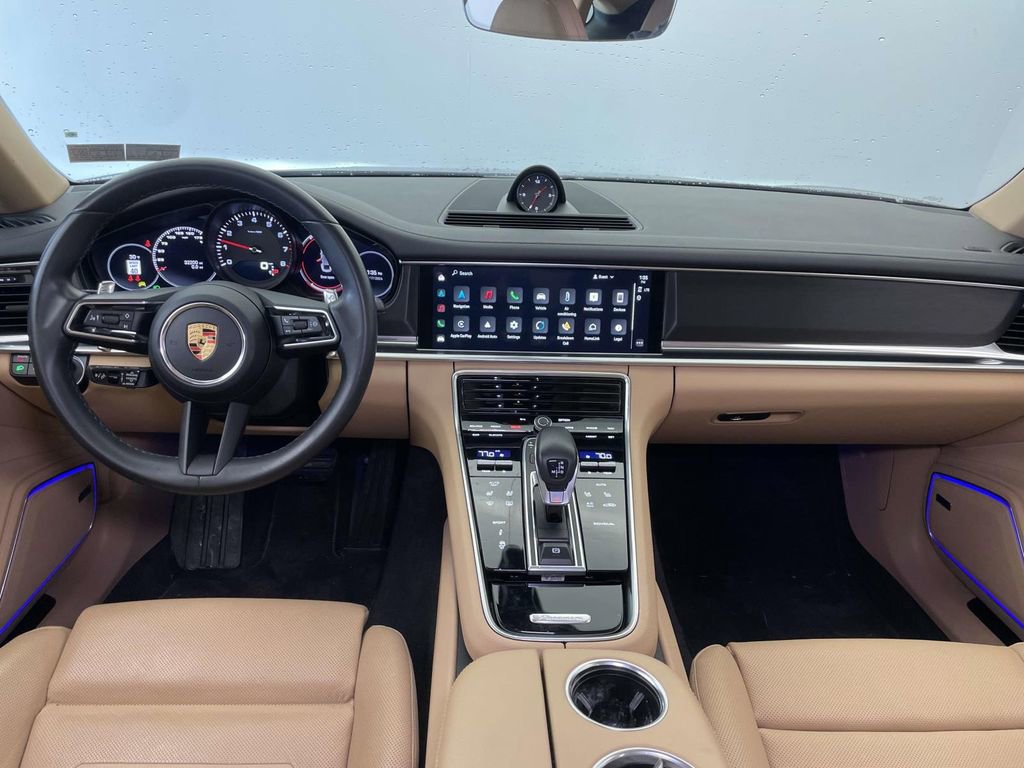 Certified 2022 Porsche Panamera 4 Platinum Edition image 26