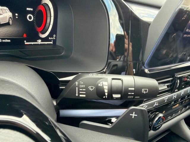New 2026 Nissan Pathfinder SL AWD/4WD image 31