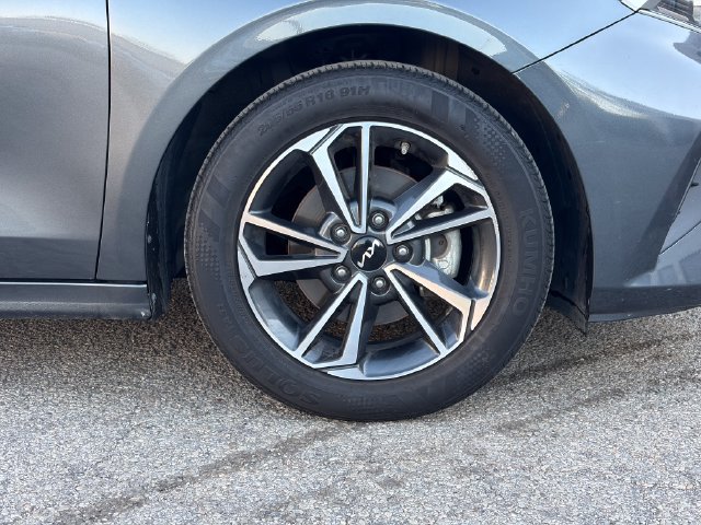 Certified 2024 Kia Forte LXS FWD image 10