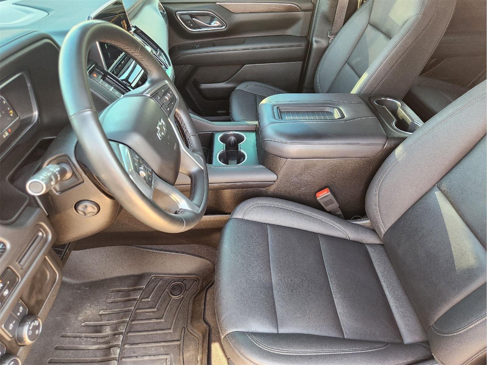 Certified 2023 Chevrolet Tahoe Z71 w/ Luxury Package AWD/4WD image 12