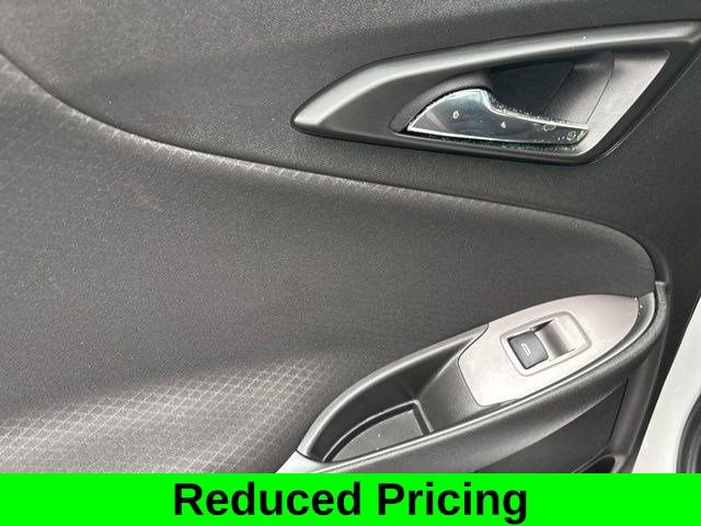 Used 2024 Chevrolet Malibu LS w/ Driver Confidence Package FWD image 30