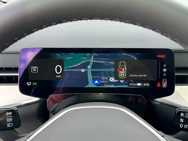 New 2025 Volvo EX90 Ultra image 30