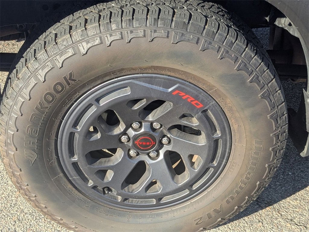 Used 2025 Nissan Frontier Pro-X w/ Pro Premium Package image 12