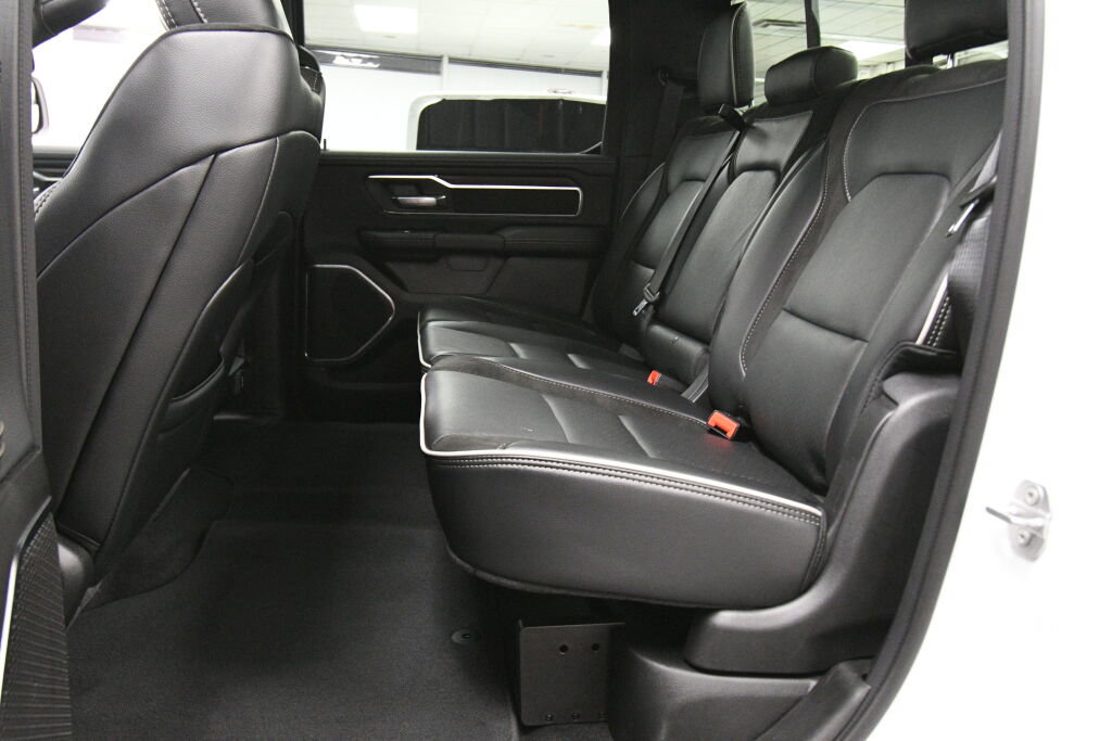 Used 2026 RAM 1500 Laramie AWD/4WD image 20