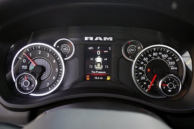 New 2024 RAM 2500 Tradesman w/ Chrome Appearance Group image 38