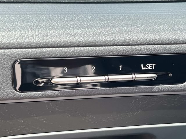 New 2026 Lexus LX 700h Luxury AWD/4WD image 25
