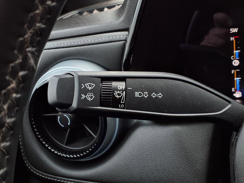 Used 2023 Chevrolet Colorado LT w/ LT Convenience Package III image 22