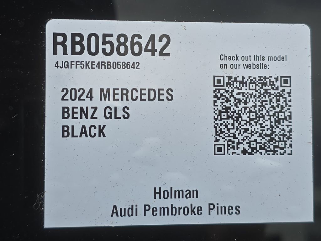 Used 2024 Mercedes-Benz GLS 450 4MATIC image 32