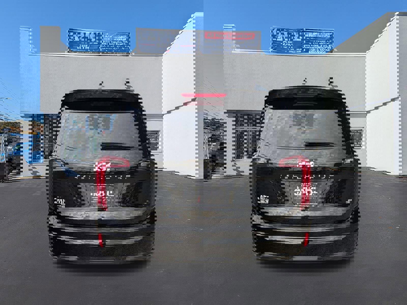 Used 2023 Kia Telluride LX image 4