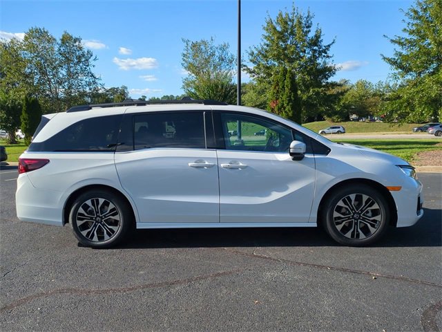 New 2026 Honda Odyssey Elite image 3