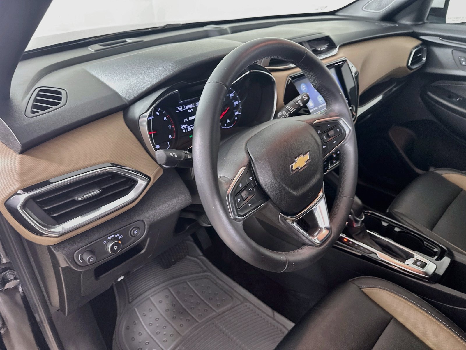 Used 2021 Chevrolet TrailBlazer ACTIV w/ Convenience Package AWD/4WD image 28
