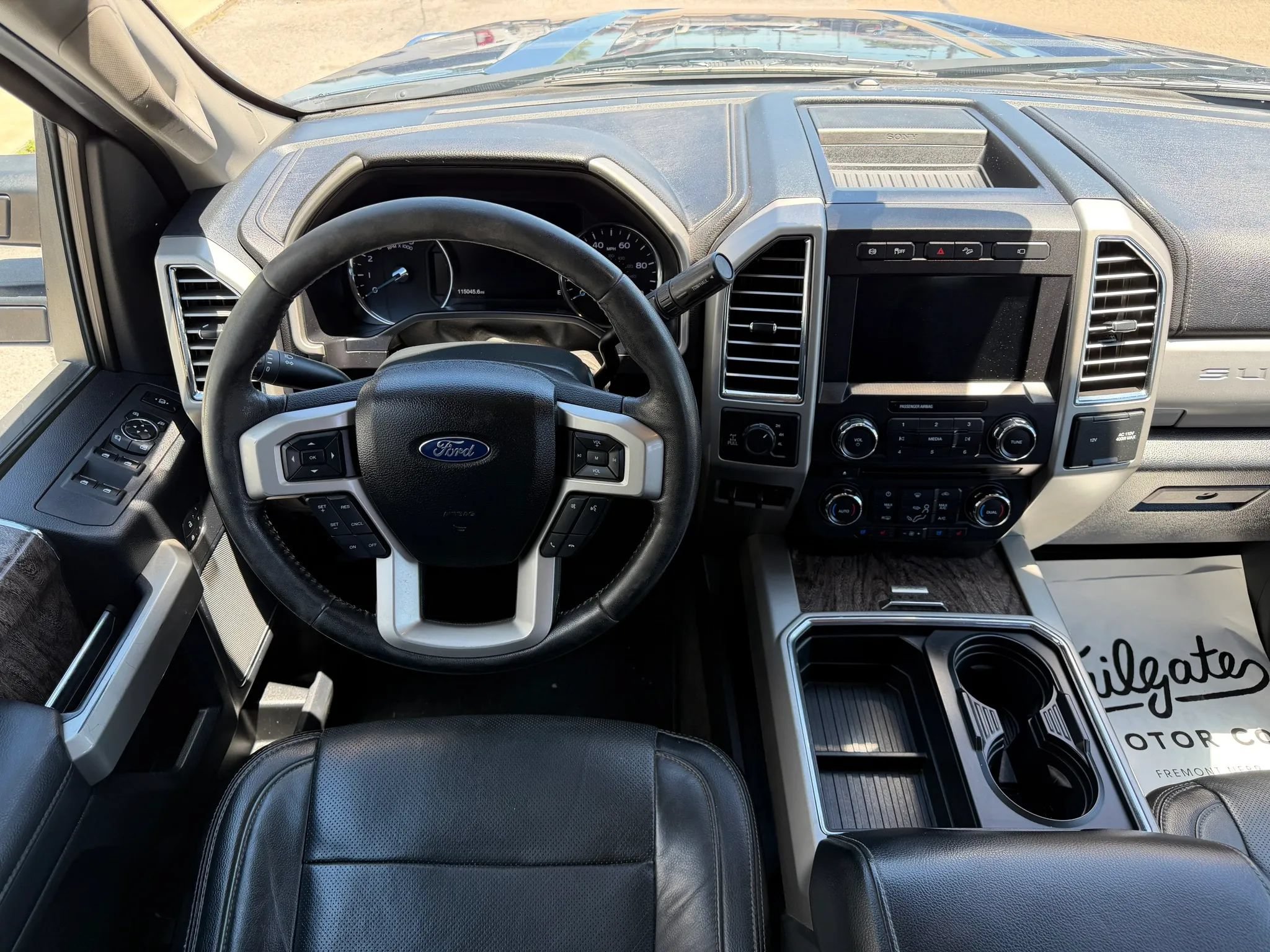 Used 2017 Ford F250 Lariat w/ Chrome Package AWD/4WD image 9