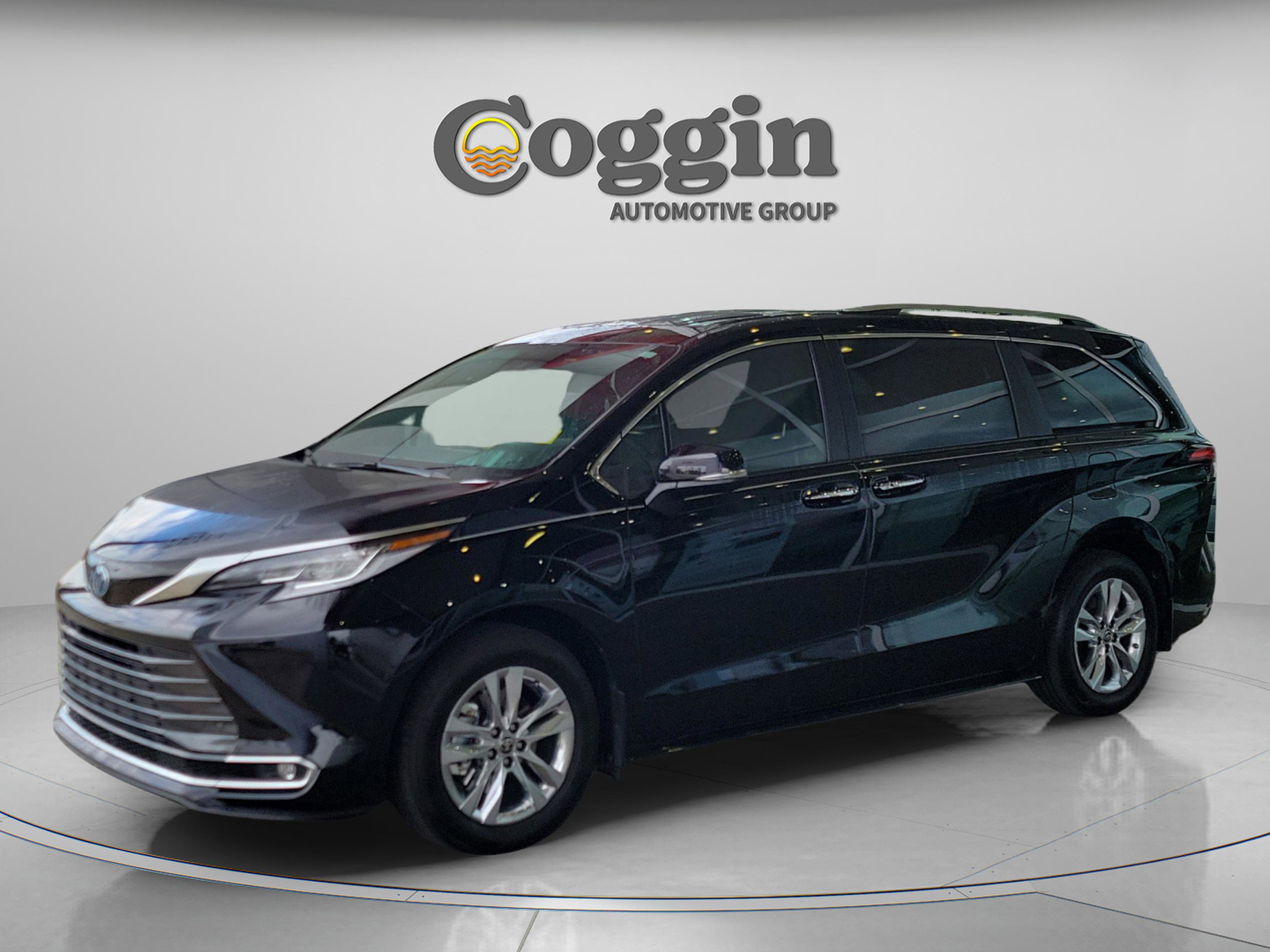 Used 2025 Toyota Sienna Limited