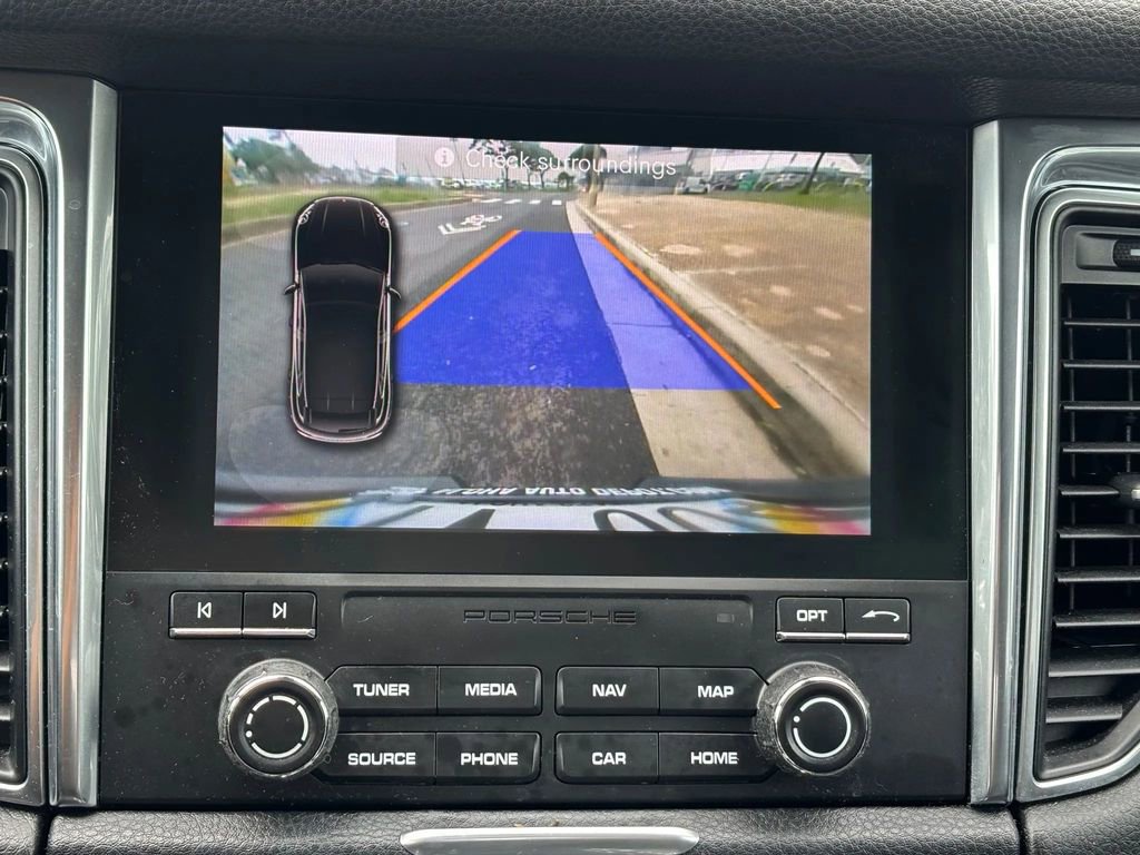 Used 2017 Porsche Macan S image 18