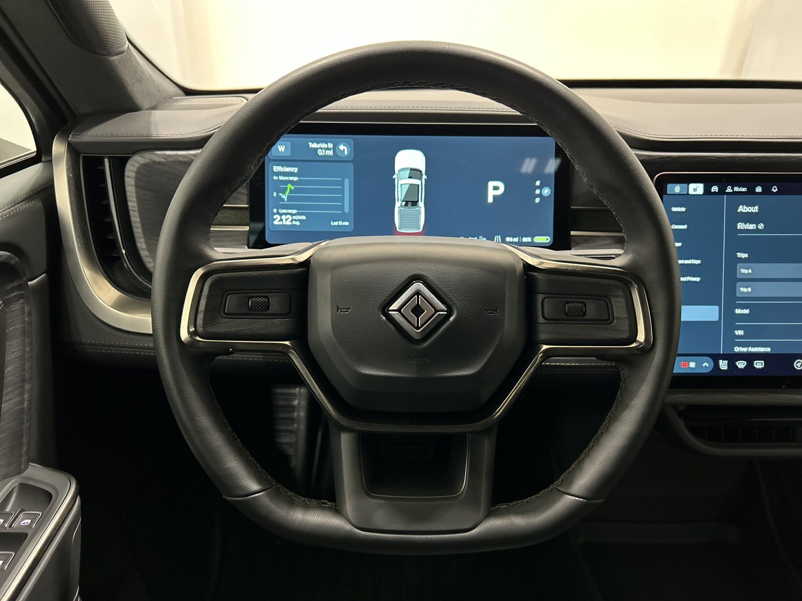 Used 2025 Rivian R1T Adventure Dual AWD/4WD image 26