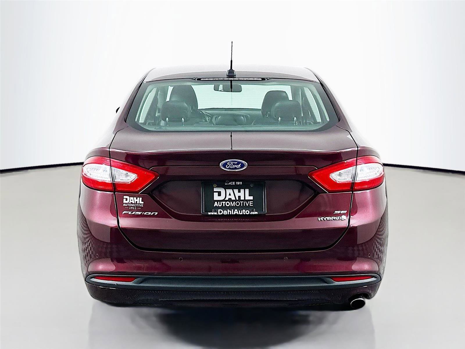 Used 2013 Ford Fusion SE FWD image 12