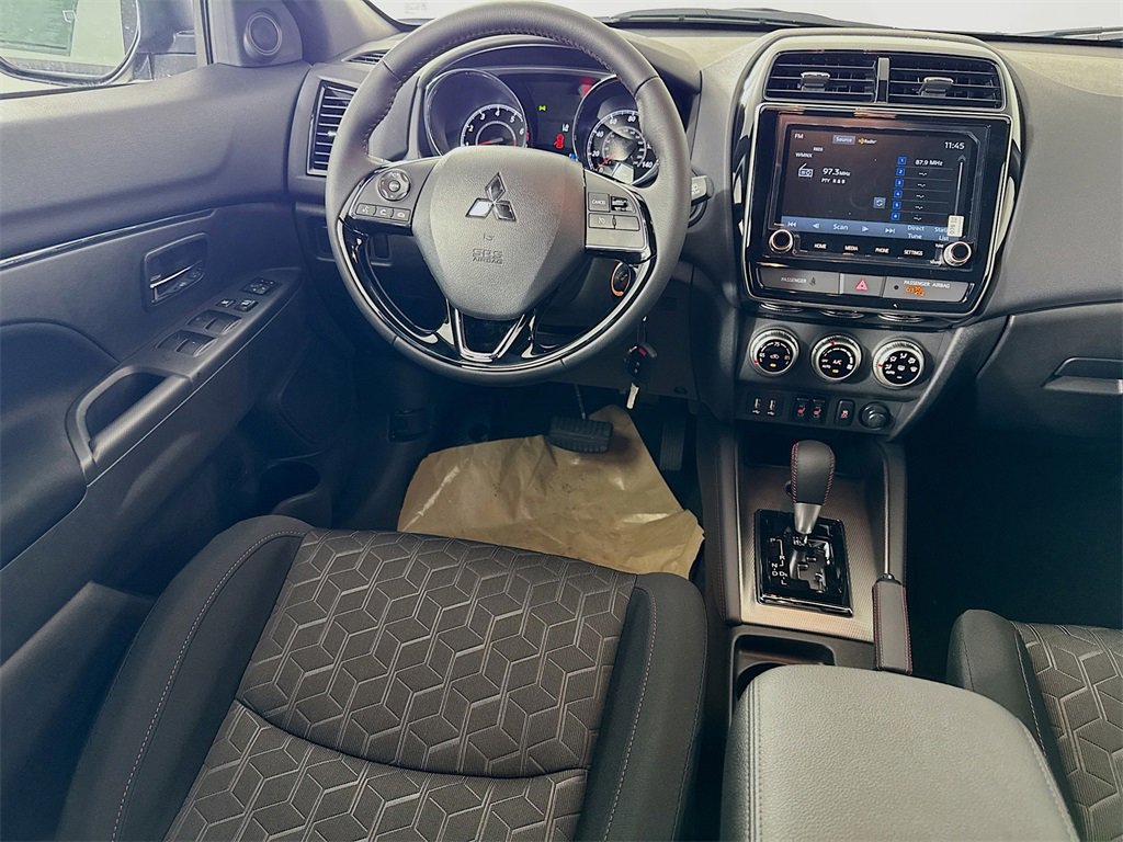 New 2025 Mitsubishi Outlander Sport AWD image 21