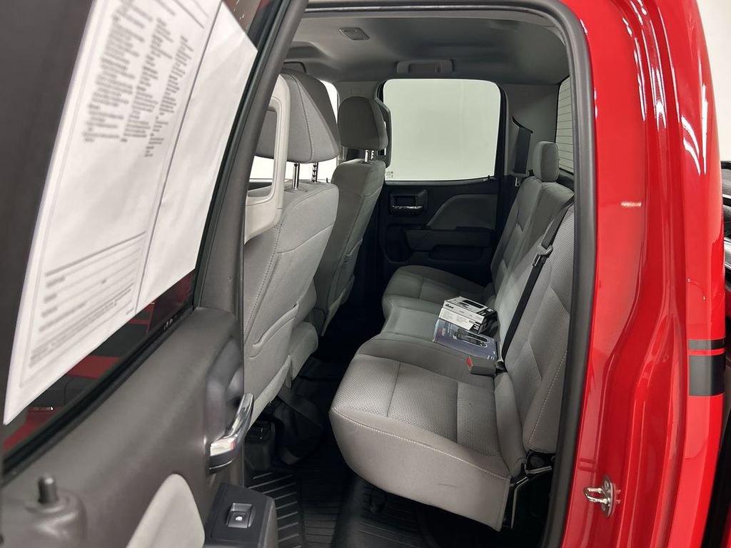 Used 2018 Chevrolet Silverado 1500 Custom w/ Custom Value Package image 19