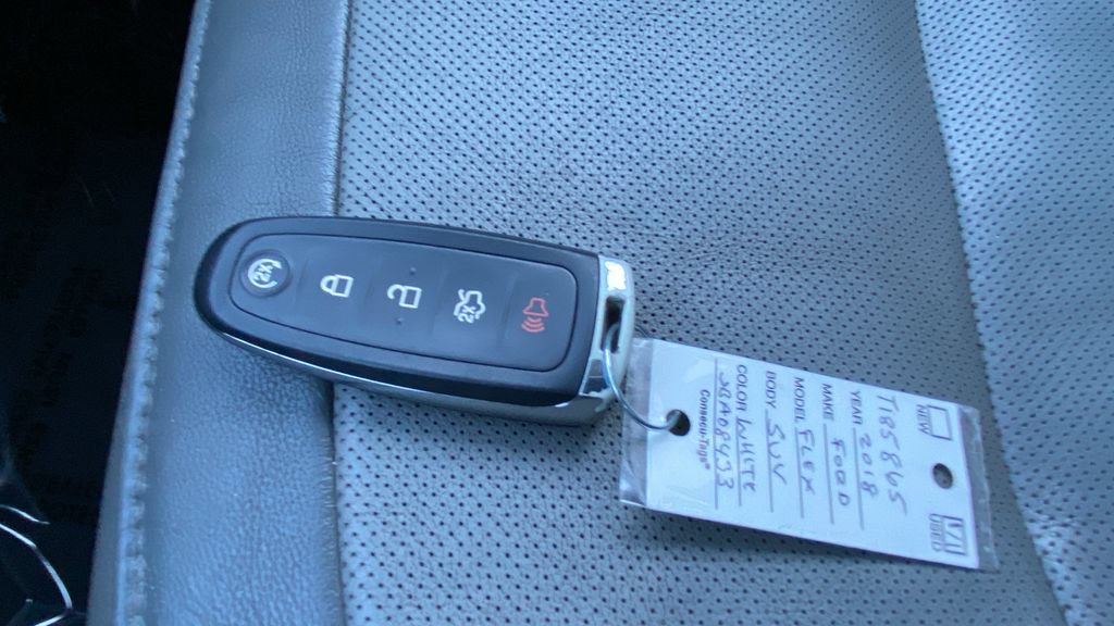 Used 2018 Ford Flex Limited w/ Equipment Group 301A AWD/4WD image 47