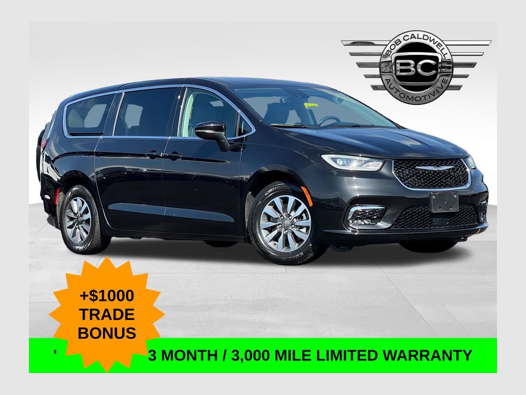 Used 2023 Chrysler Pacifica Touring-L