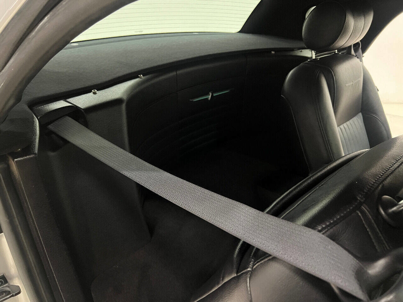 Used 2005 Ford Thunderbird Deluxe image 56