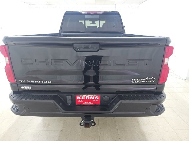 Used 2022 Chevrolet Silverado 2500 High Country image 15