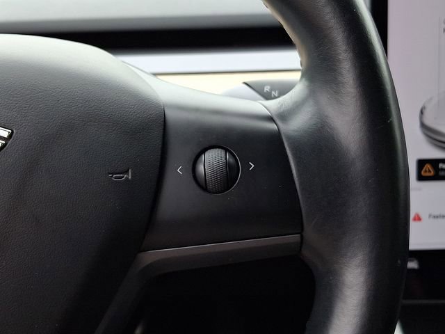 Used 2018 Tesla Model 3 Long Range RWD image 24