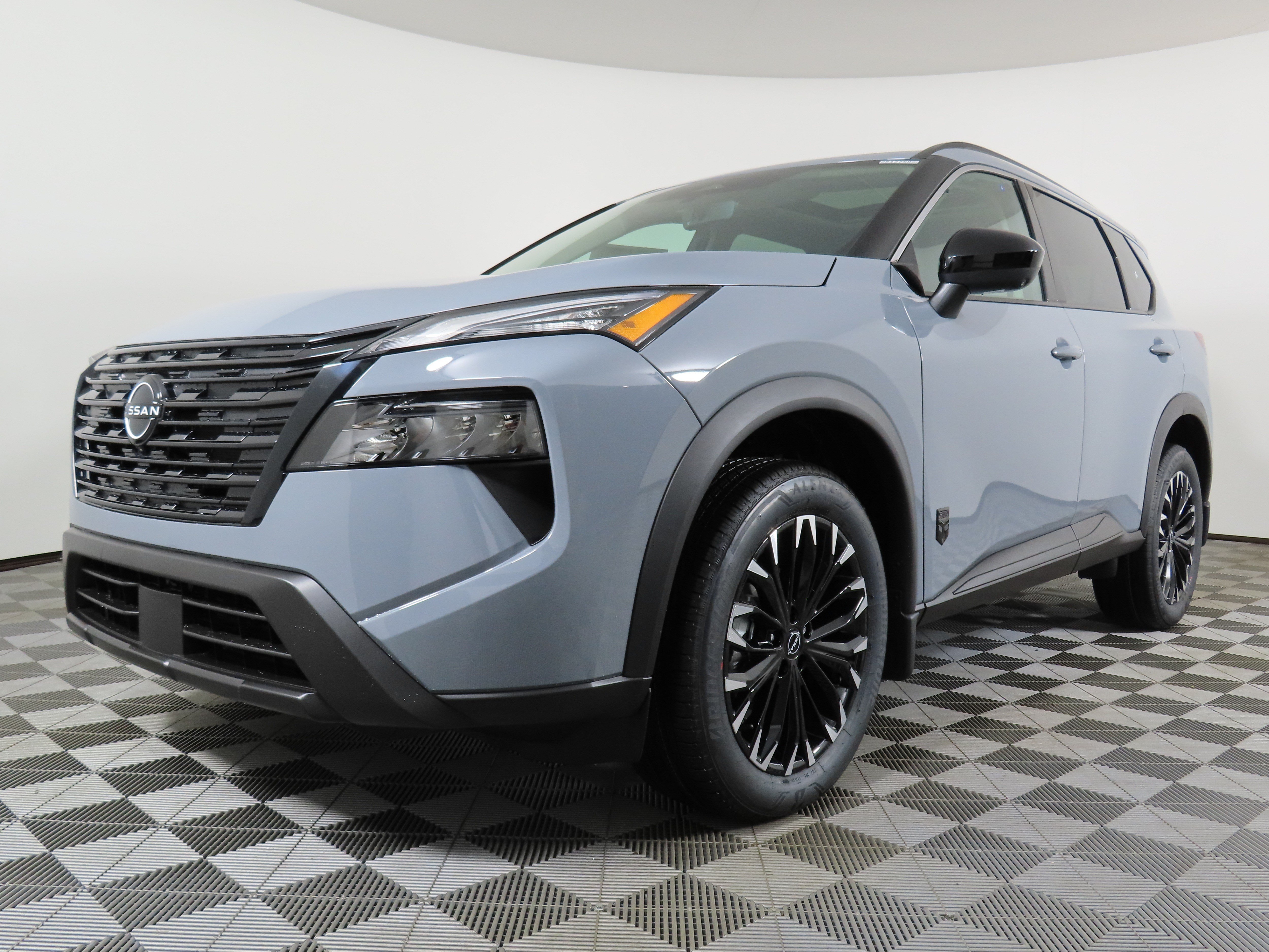 New 2026 Nissan Rogue Dark Armor AWD/4WD image 14