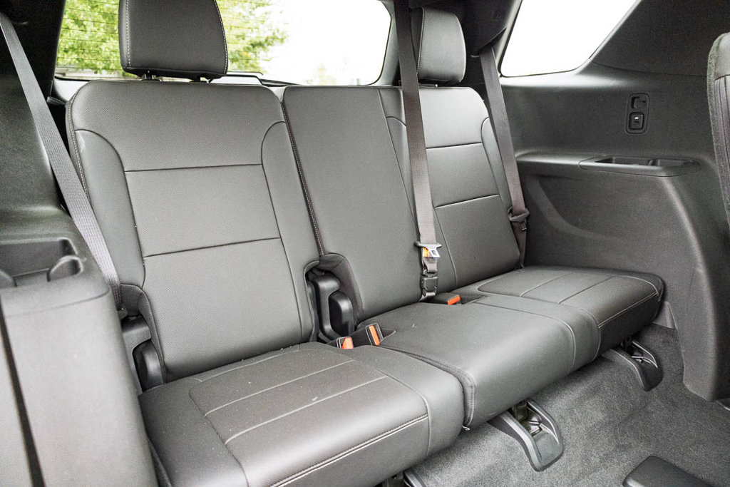 Used 2023 Chevrolet Traverse Premier w/ Redline Edition AWD/4WD image 8