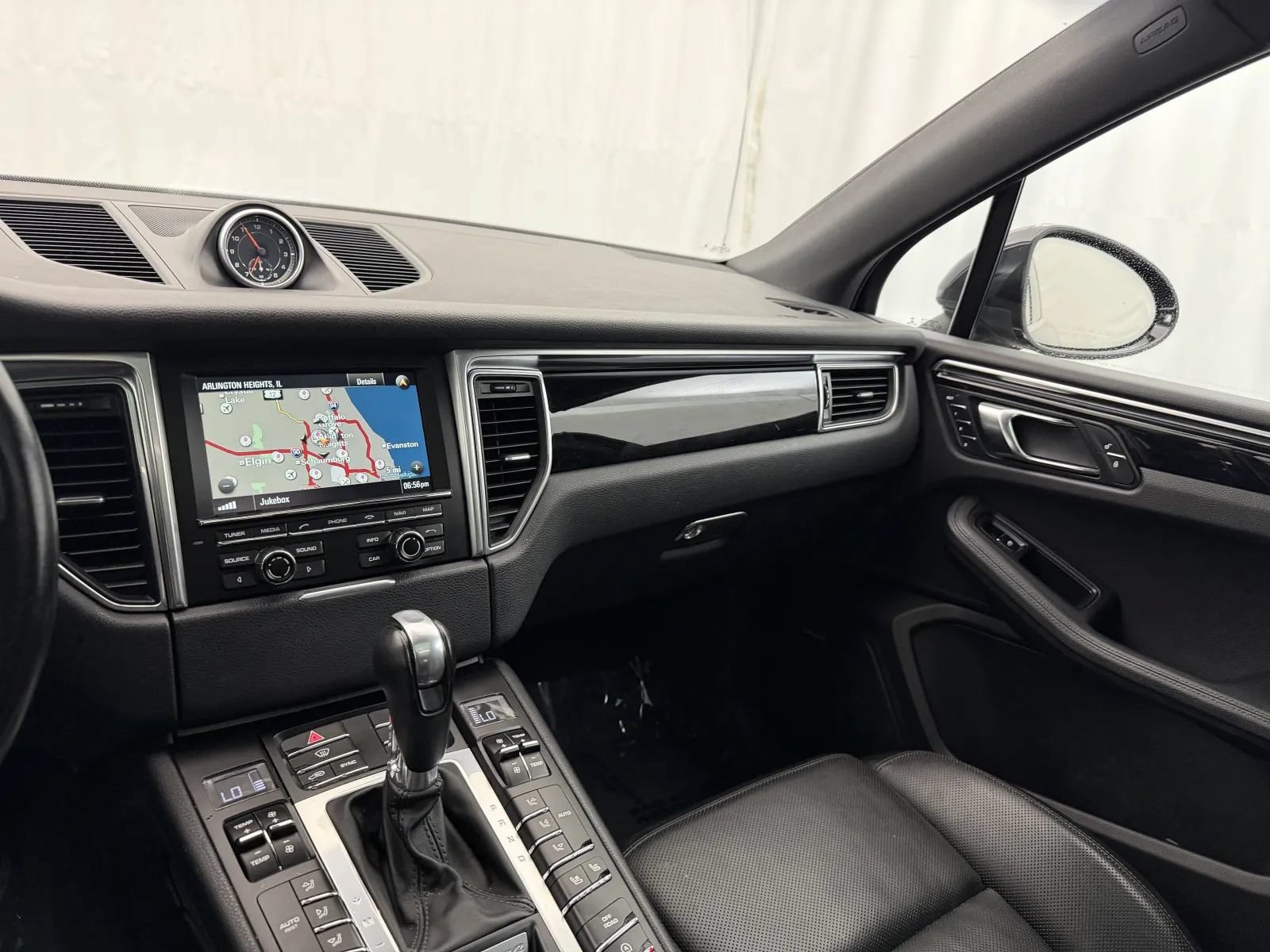 Used 2016 Porsche Macan S AWD/4WD image 11