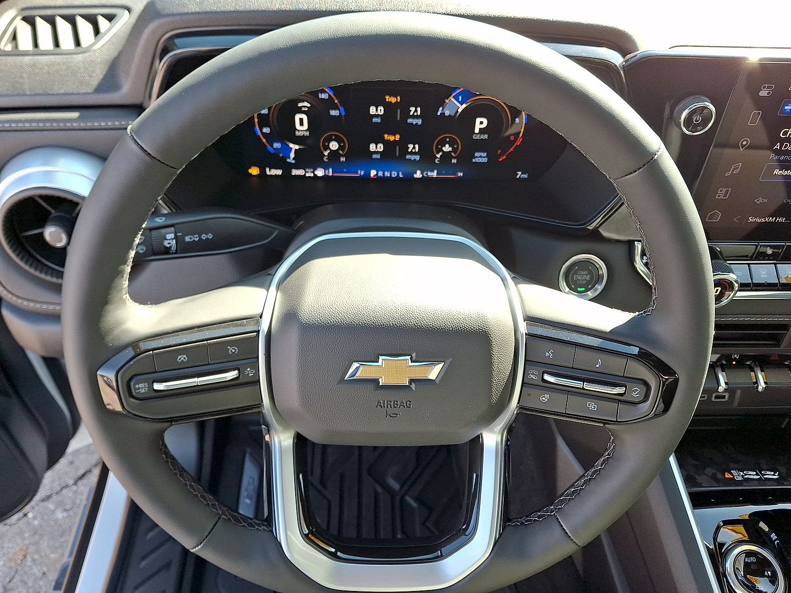 New 2026 Chevrolet Colorado LT w/ LT Convenience Package AWD/4WD image 17